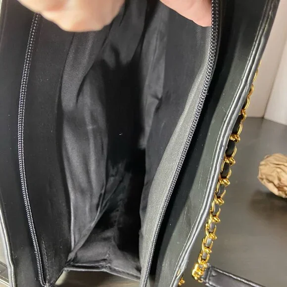 Vintage Evan-Picone Quilted Black Chain Strap Tote - NWOT - Picture 14 of 16